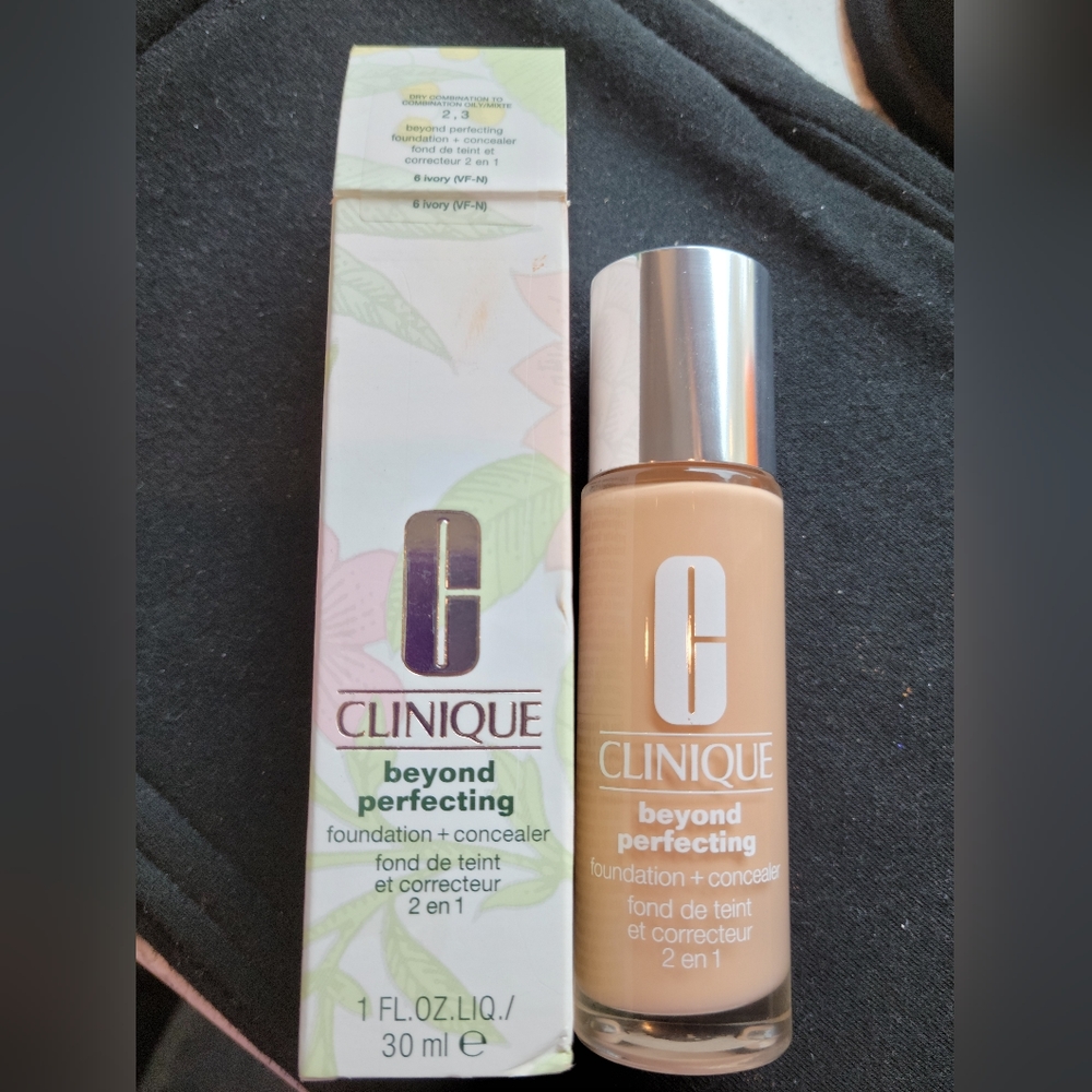 1 oz. Clinique Beyond perfecting foundation+concealer 6 ivory (VF-N) brand new